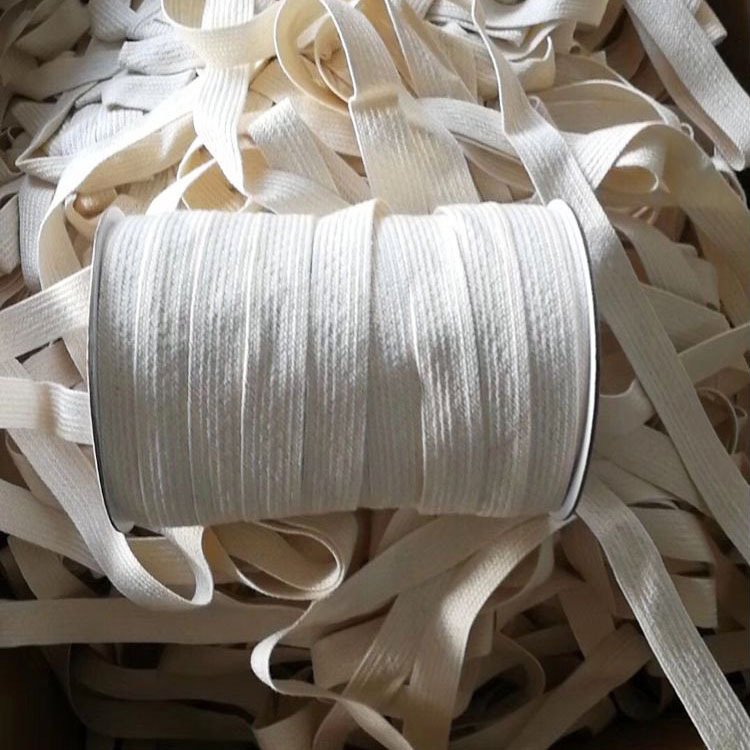 Quais são as características da cinta de string?